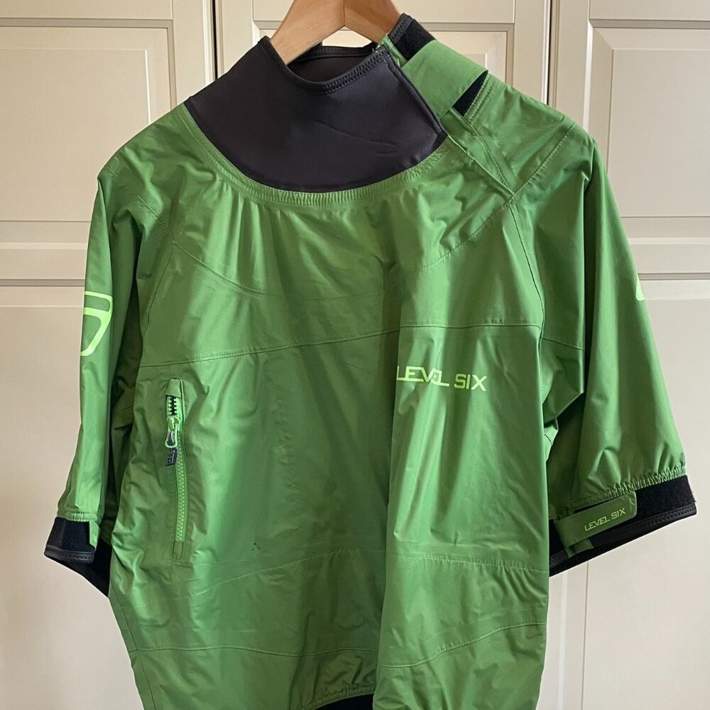 Level Six Short Sleeve Semi-Dry Top